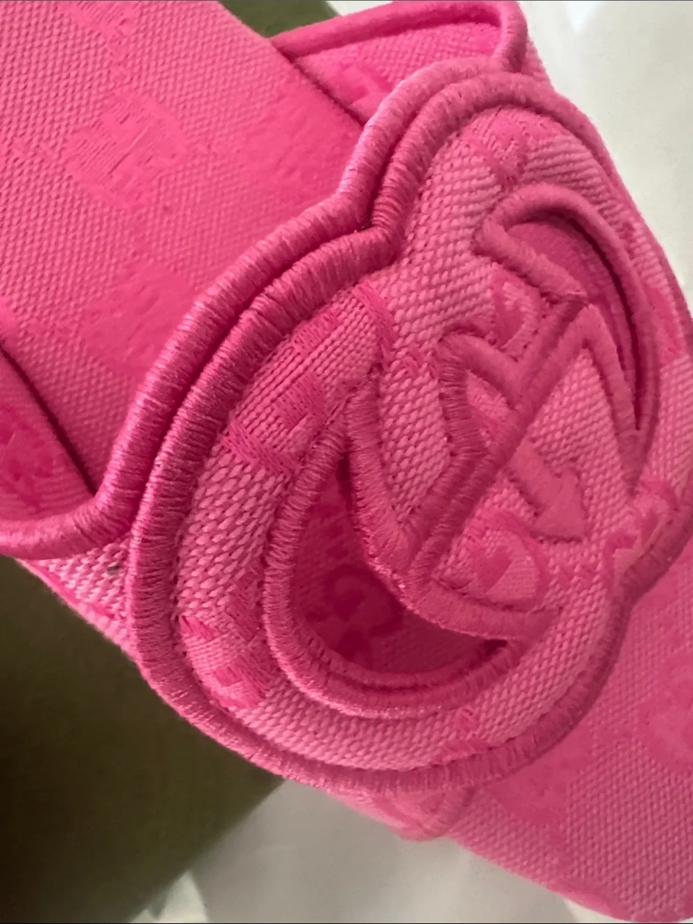 Gucci Hot Pink Logo Slide Mules - Picture 2 of 4